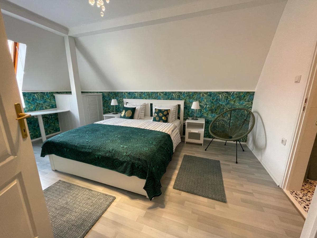 Ketpava Vendeghaz Hotell Igal Exteriör bild