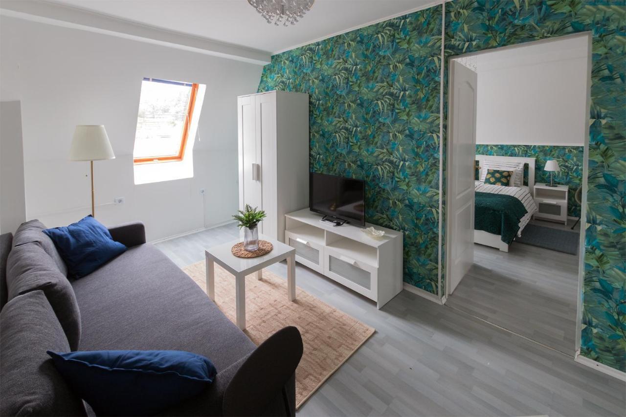 Ketpava Vendeghaz Hotell Igal Exteriör bild