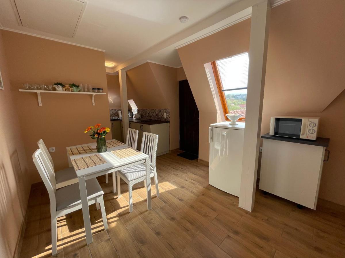 Ketpava Vendeghaz Hotell Igal Exteriör bild